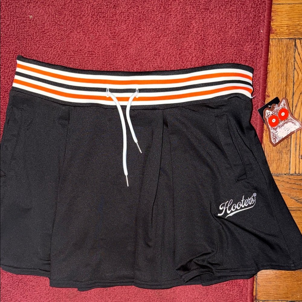 NWT Hooters Black Skirt with Orange and White Striped Waistband size L